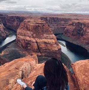 Meet your Posher, Vicky